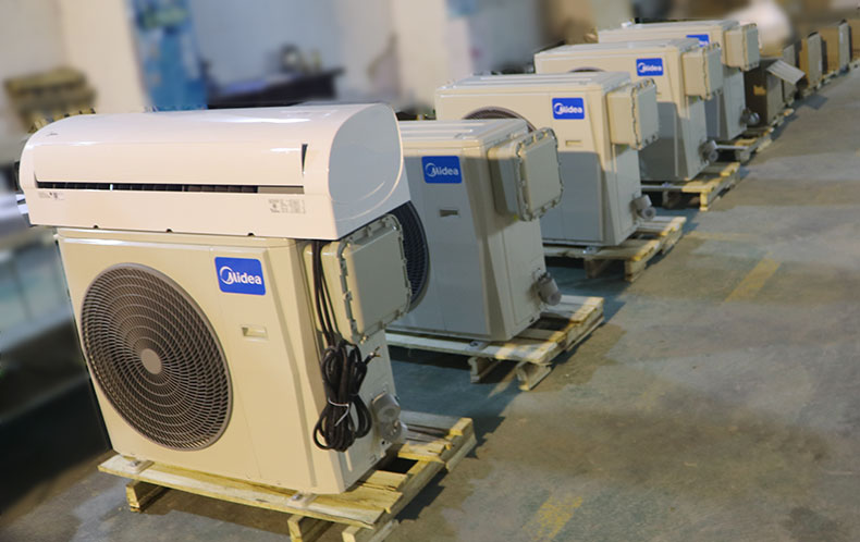 ���׷������{�����c�͹���