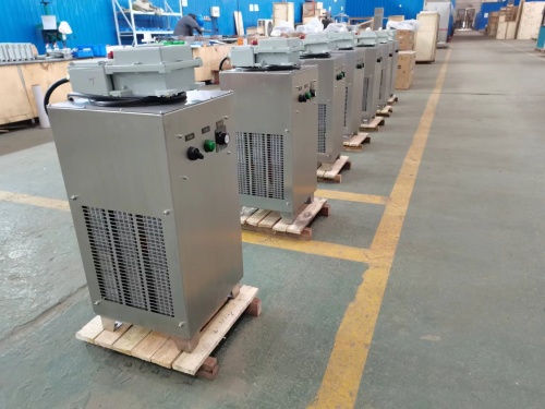 ̩ɽ�^����ů�L�C�r��